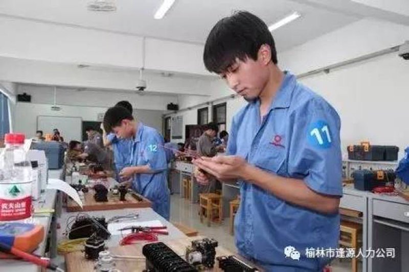 南方爱迪学校：打造教育新典范